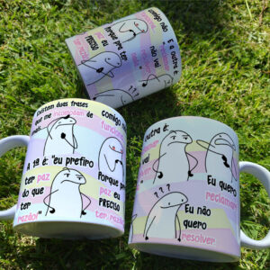 Arte Caneca Personalizada Duas Coisas Que Me Incomoda