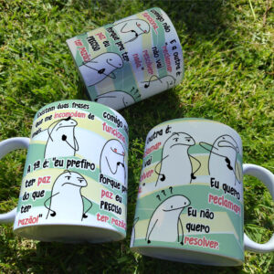 Arte Caneca Personalizada Duas Coisas Que Me Incomoda